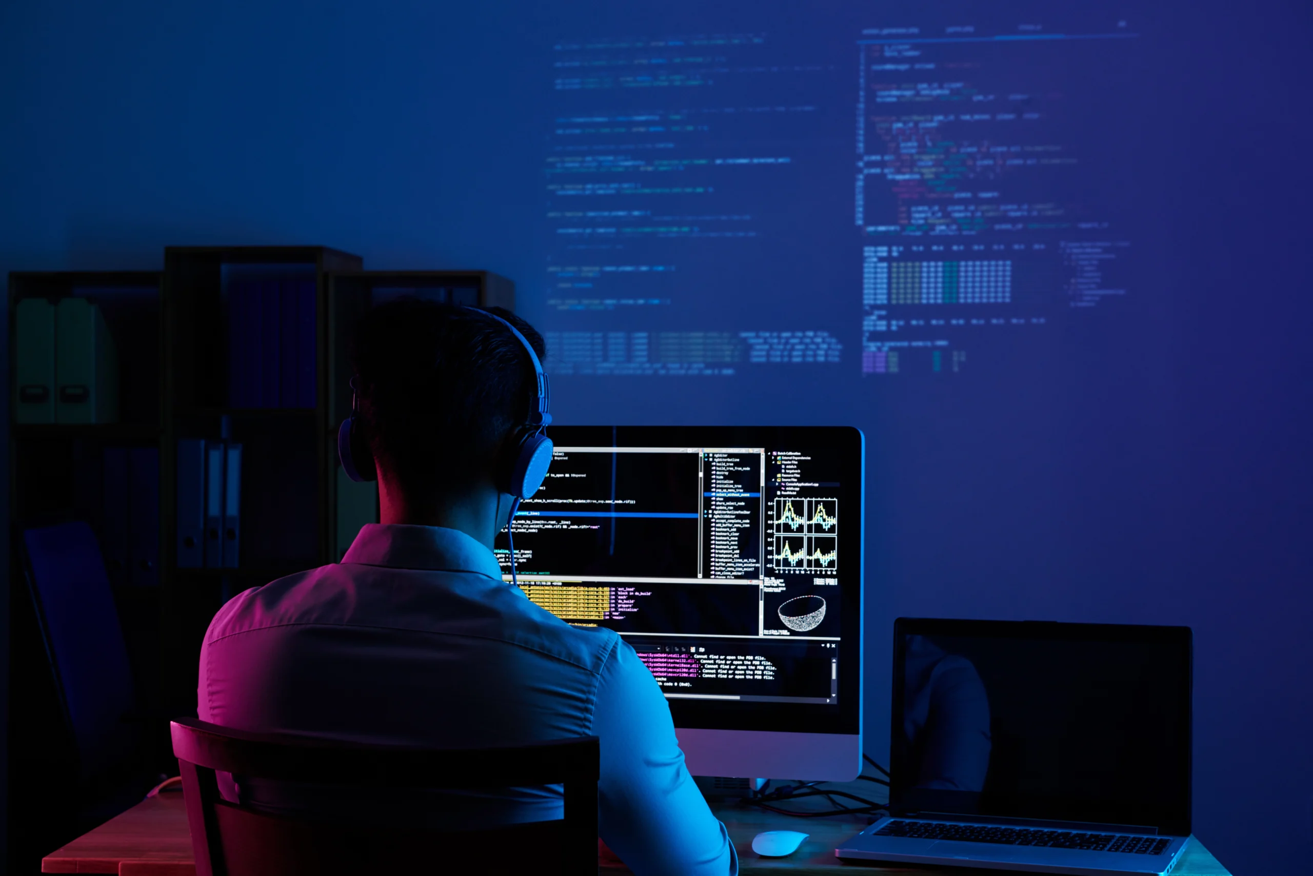 rear-view-programmer-working-all-night-long rear-view-programmer-working-all-night-long